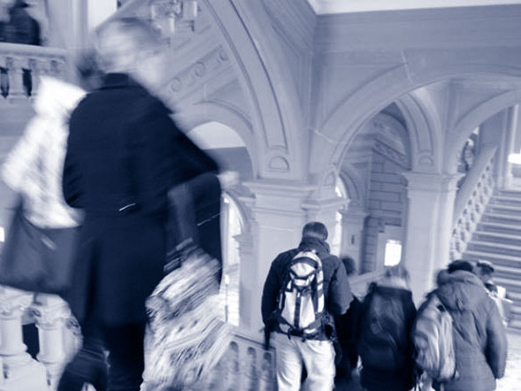 Titelbild: Studienführer Universität Bern Titelbild: Studienführer Universität Bern